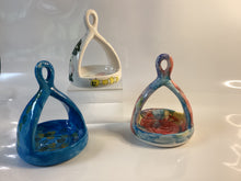 Load image into Gallery viewer, Stoneware Hanging Feeder