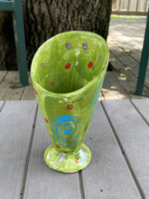 Load image into Gallery viewer, Upright Snack Server