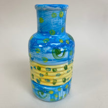 Load image into Gallery viewer, Textured Bud Vase Lines