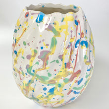 Load image into Gallery viewer, Ripple Vase