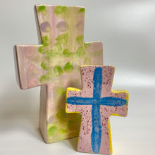 Load image into Gallery viewer, Standing Leaning Cross 4.75"