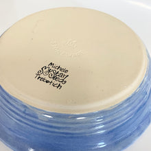 Load image into Gallery viewer, Stoneware Pie Plate