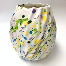 Load image into Gallery viewer, Ripple Vase