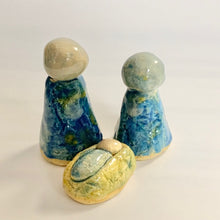 Load image into Gallery viewer, Hand Built 3-piece Nativity Set