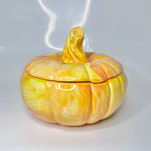 Load image into Gallery viewer, Pumpkin Tureen

