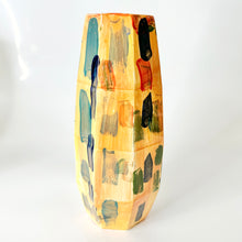 Load image into Gallery viewer, Faceted Vase
