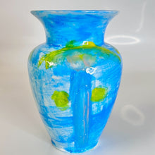 Load image into Gallery viewer, Small Gloria Vase
