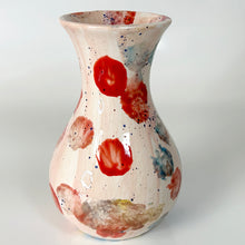 Load image into Gallery viewer, Amada Vase

