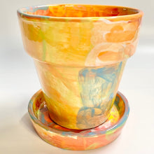 Load image into Gallery viewer, Flower Pot with Saucer Small
