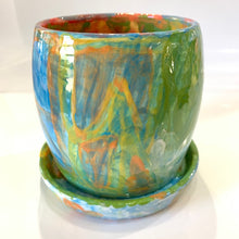 Load image into Gallery viewer, Love Blooms Planter
