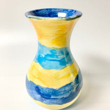 Load image into Gallery viewer, Amada Vase
